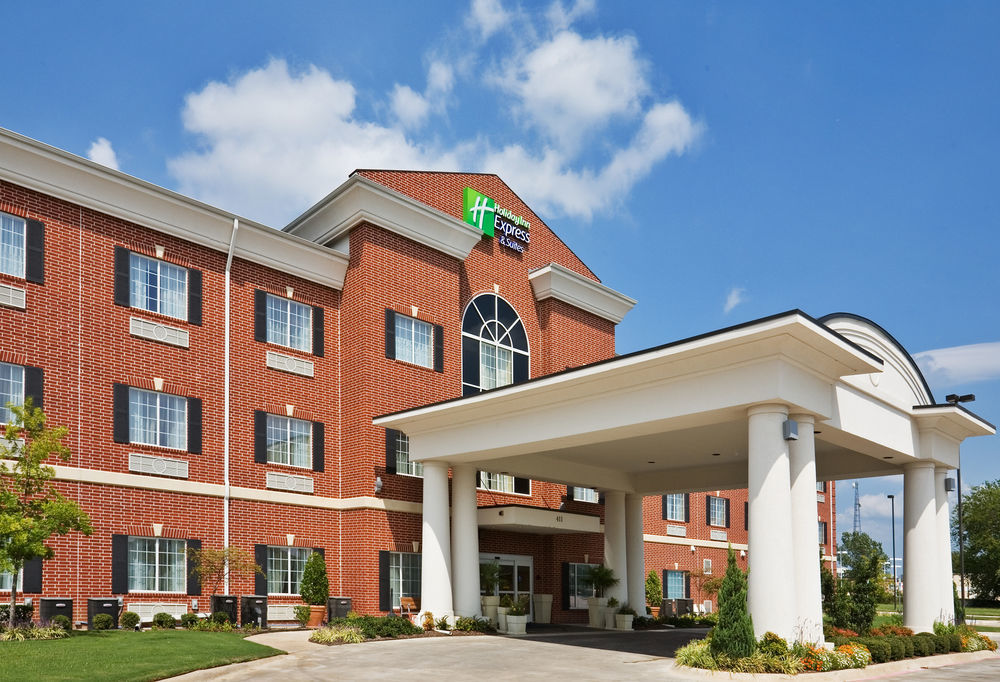 Clarion Pointe Sulphur Springs Exterior photo